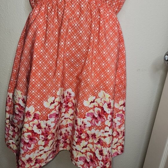 41 Hawthorn Floral Patterned Dress w/Pockets Size Medium - Picture 5 of 8
